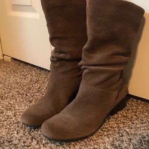 Arturo Chiang Brown Slouch Suede Boots